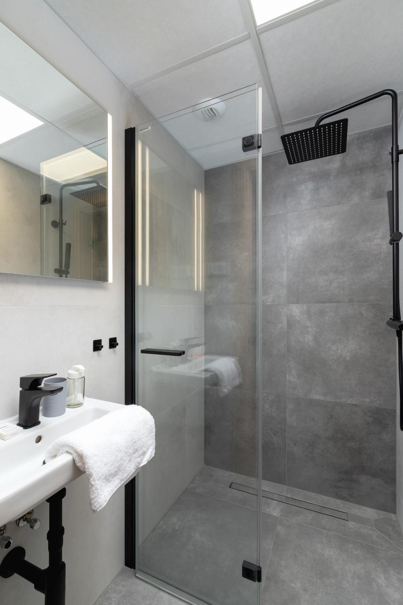 Modern Studios With Air Conditioning In Downtown Krakow By Noclegi Renters Экстерьер фото